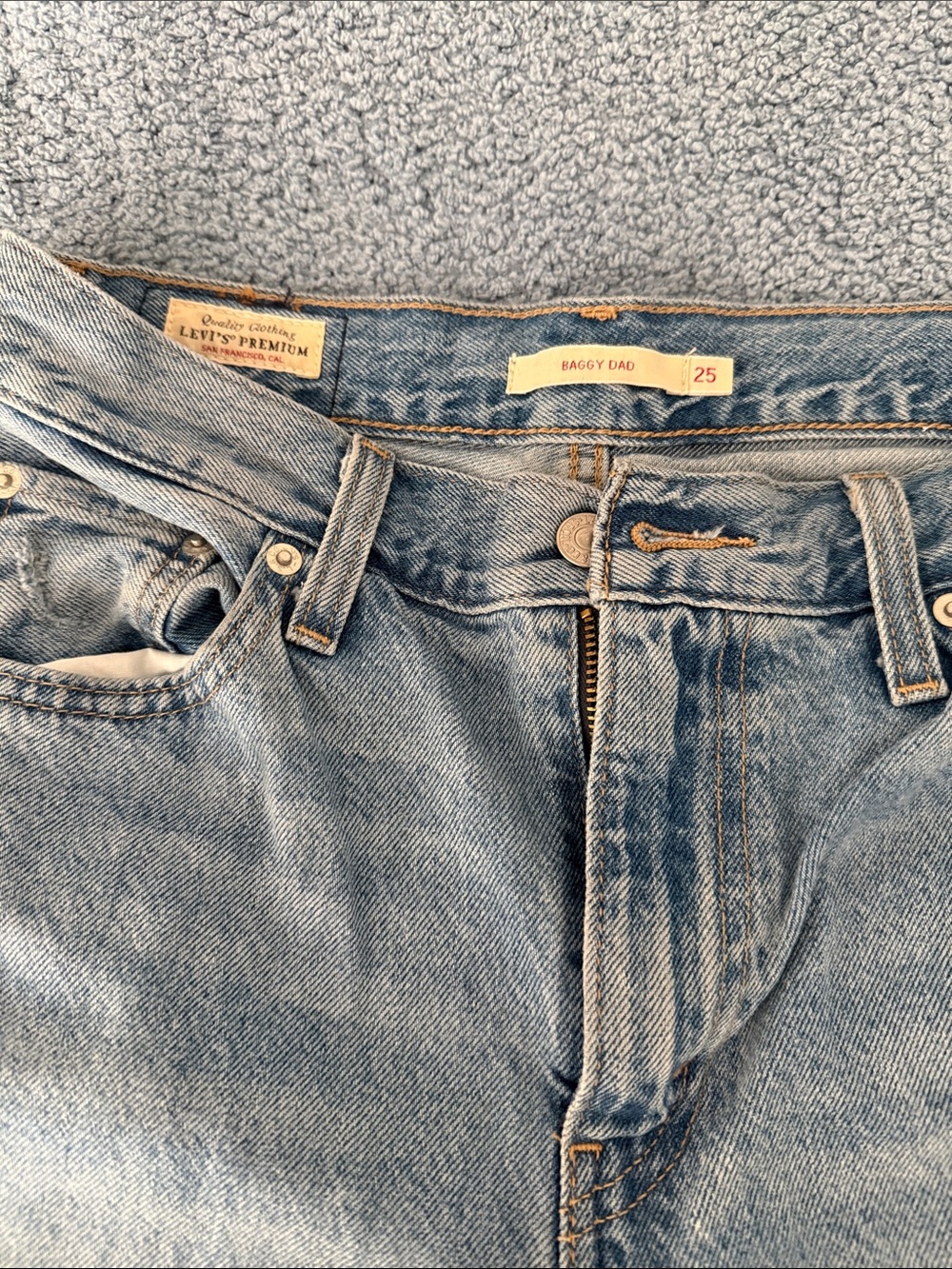 Levi’s Premium Baggy Dad Jeans Size 25